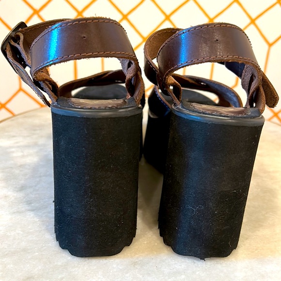 Vintage BONGO Brown Leather Upper Platform Sandals. Size 6 1/2. - Picture 4 of 6
